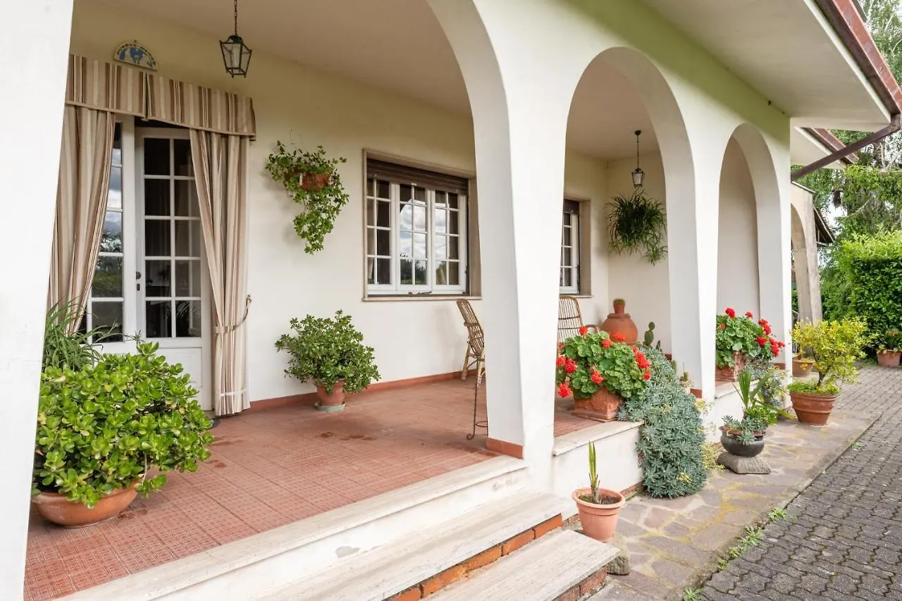 Tea Rose House Apartment Capannori
