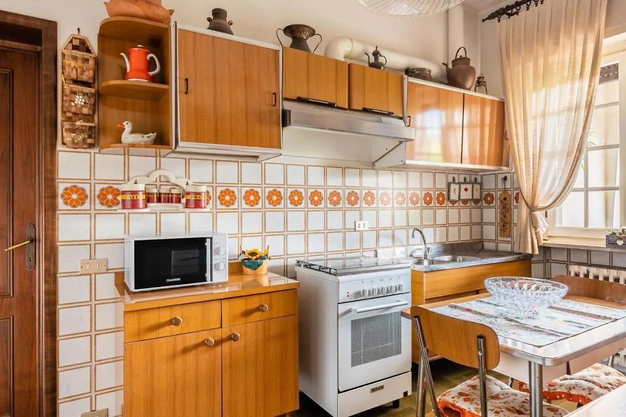 Tea Rose House Apartment Capannori